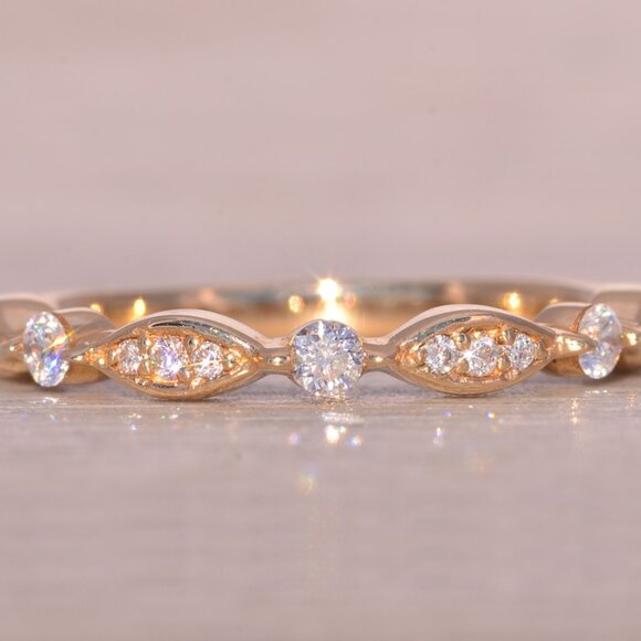 Yellow Gold Natural Diamond Station Ring
